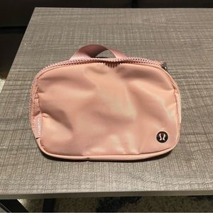 Lululemon everywhere belt bag. Pastel pink